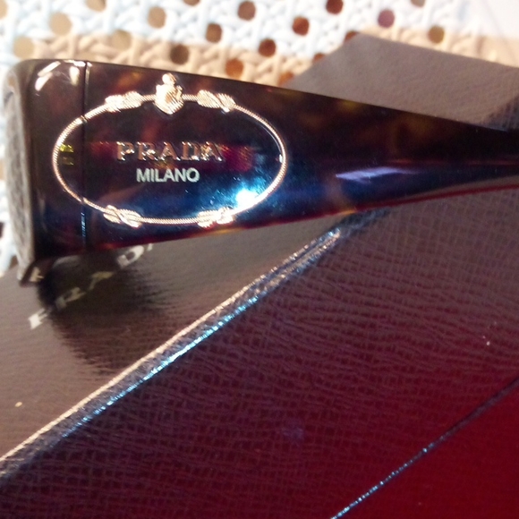 Prada Sunglasses - Picture 6 of 11